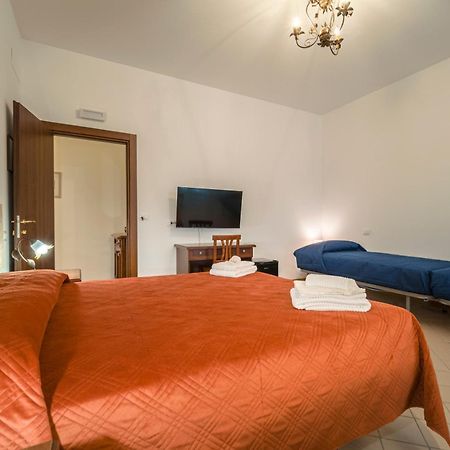 Il Vivaio Bed And Breakfast 圣泰雷萨迪里瓦 外观 照片