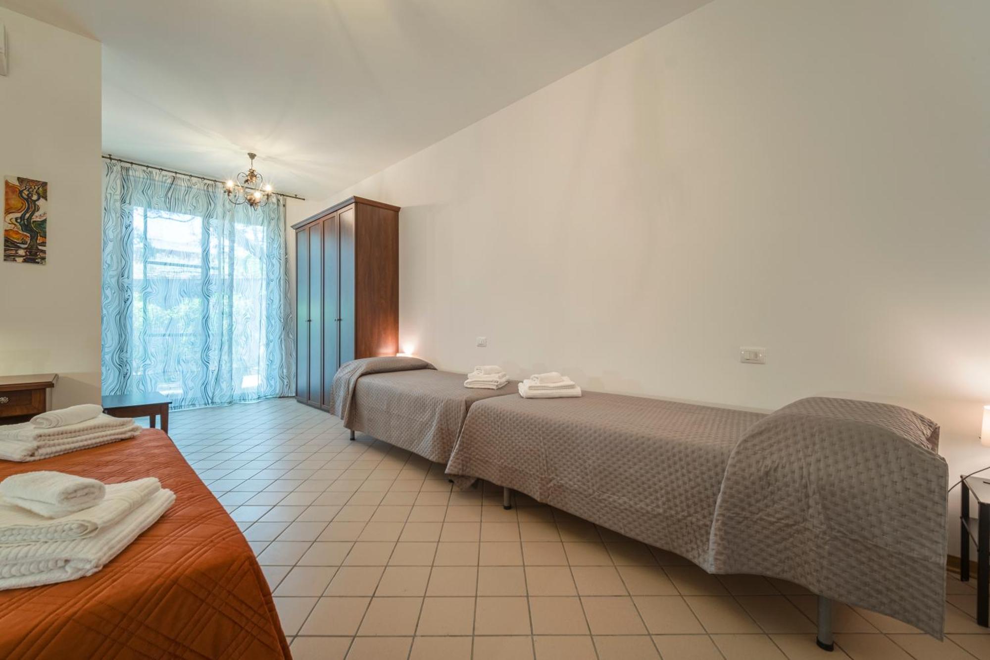 Il Vivaio Bed And Breakfast 圣泰雷萨迪里瓦 外观 照片