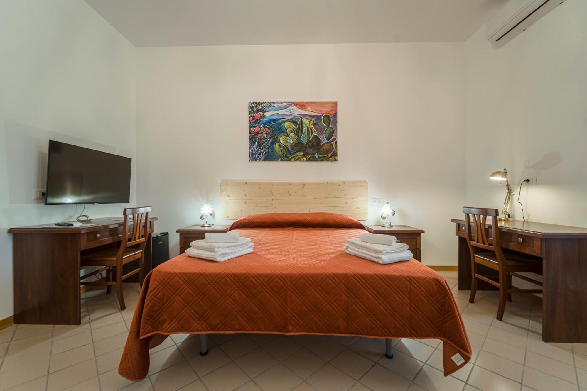 Il Vivaio Bed And Breakfast 圣泰雷萨迪里瓦 外观 照片